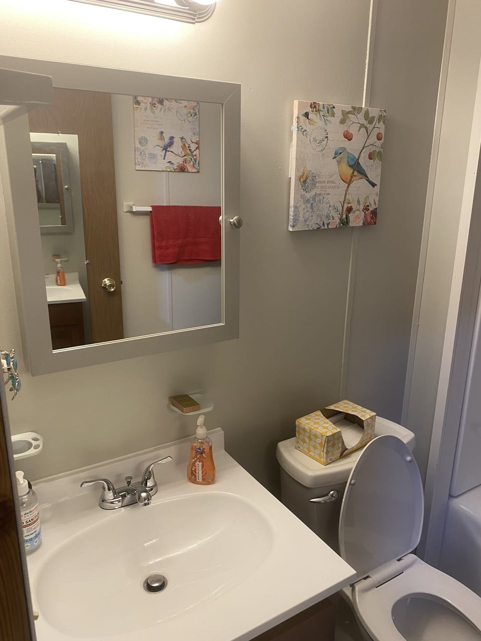 Bathroom Photo 2