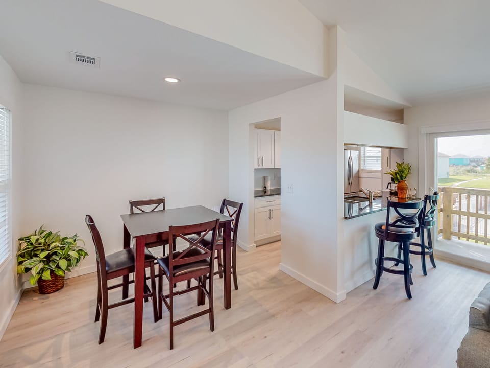 Dining Table with Seating for 4
