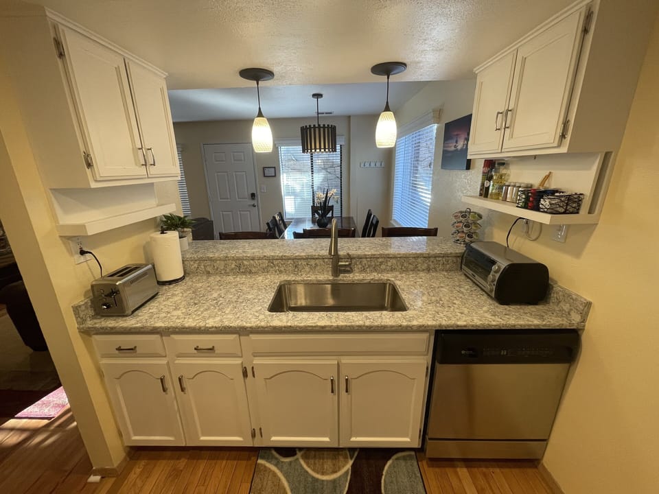 Brand new quartz counters