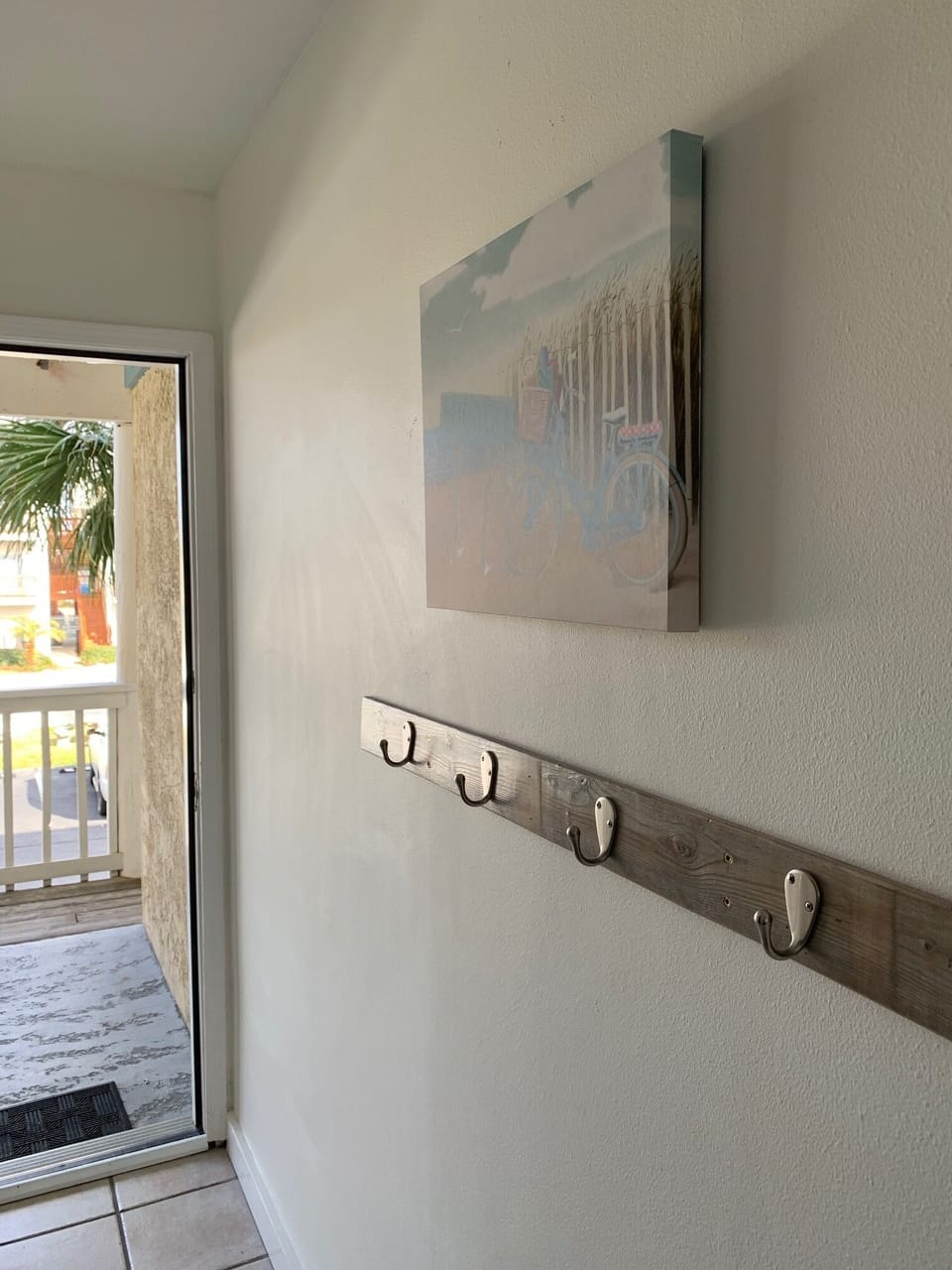Private entrance with no check-in required.