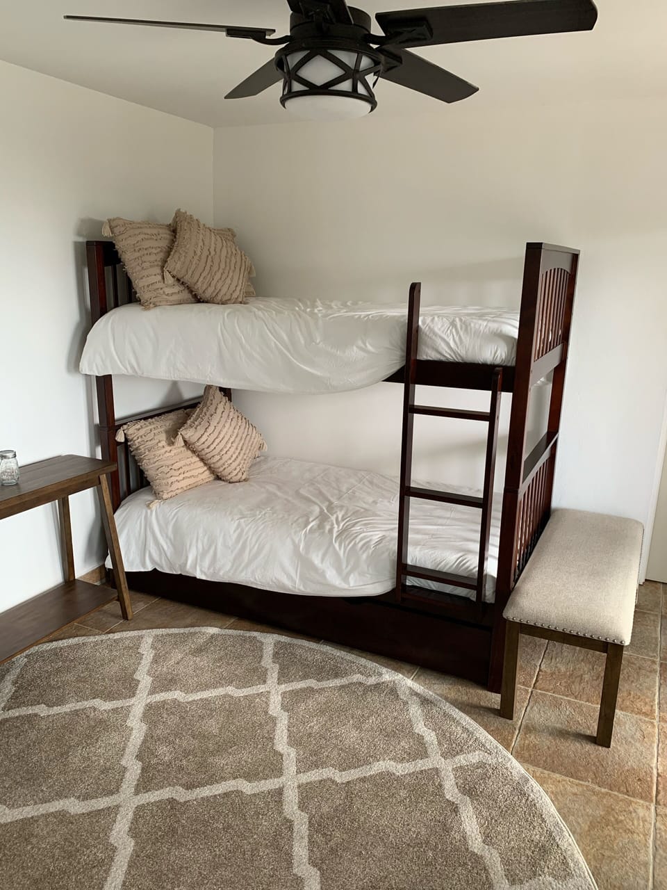Bunk bed with trundle bed. Also has a queen bed in this room. 