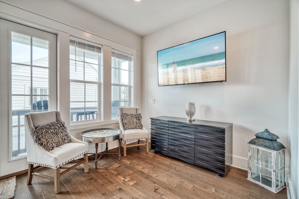 Living Room - Equipped with a Large Flat Screen TV