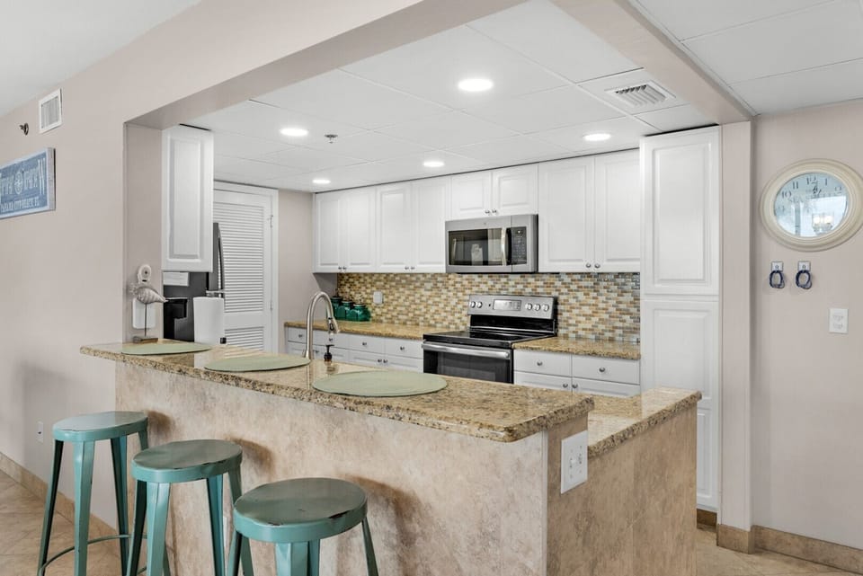 Breakfast bar