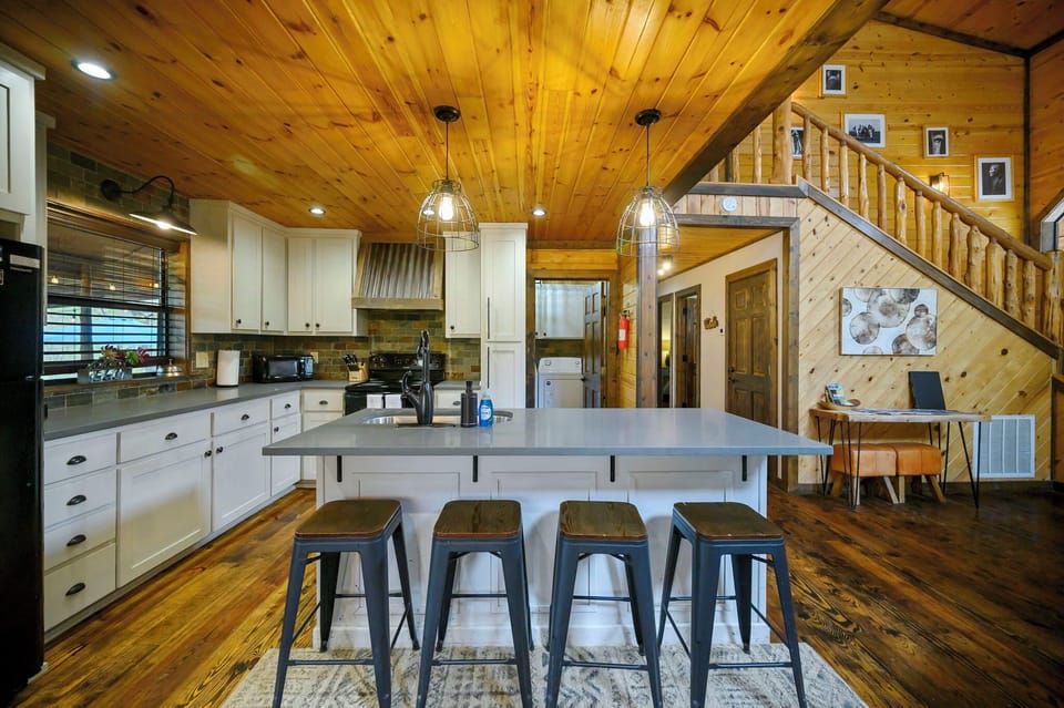 Kitchen Island Bar Seats 4