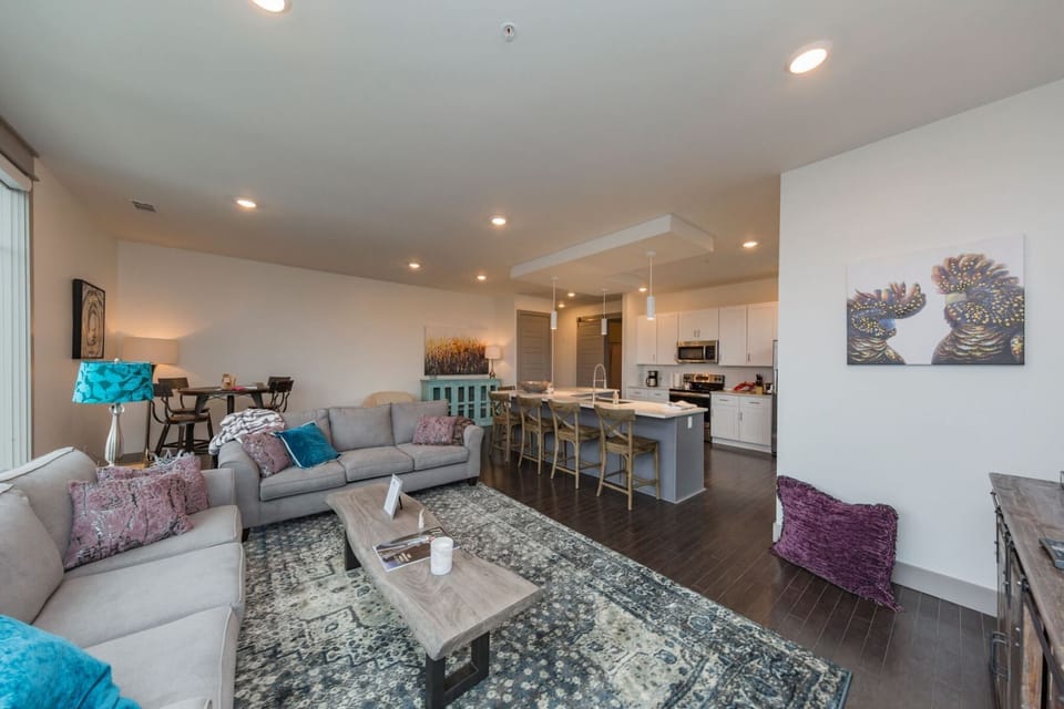 Open design for a spacious feel.