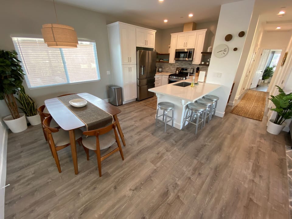Kitchen/Dining