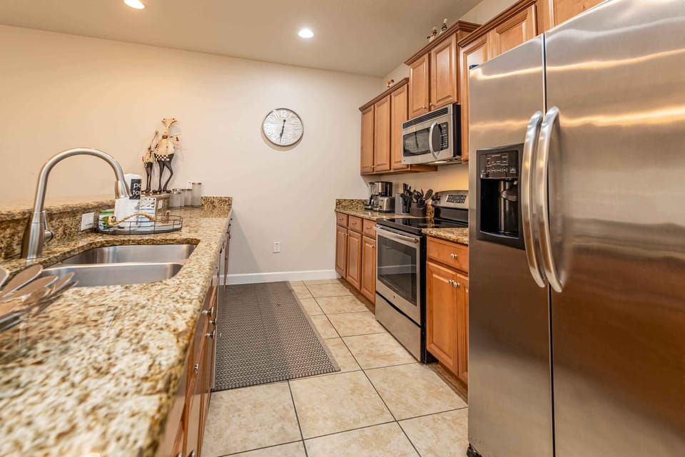 Fully-equipped kitchen perfect for preparing home-cooked meals.