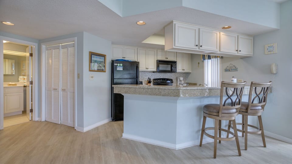 Kitchen bar top with additional seating