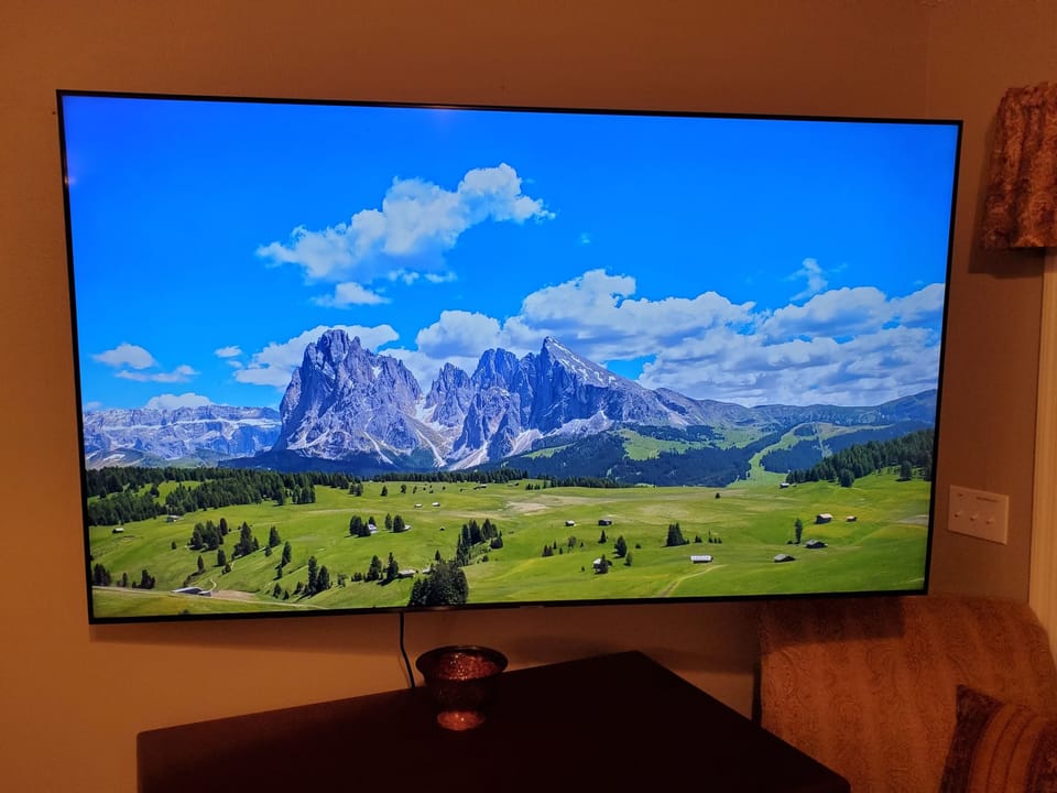 70 inch Samsung 4k TV in Living room.