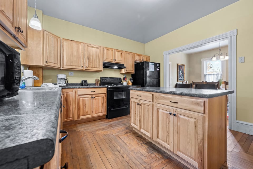 Fully equipped kitchen