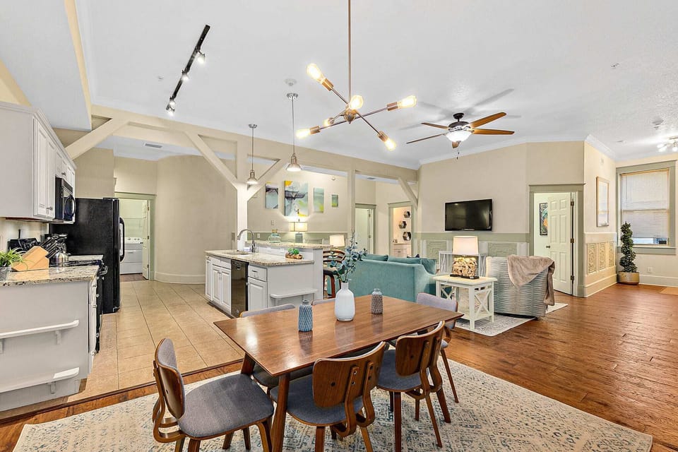 Great open space for mingling with the entire group during meals