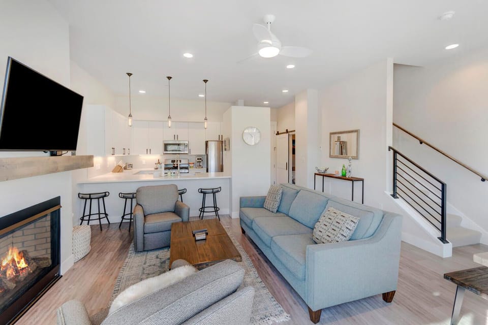 Large open floor plan with gas fireplace