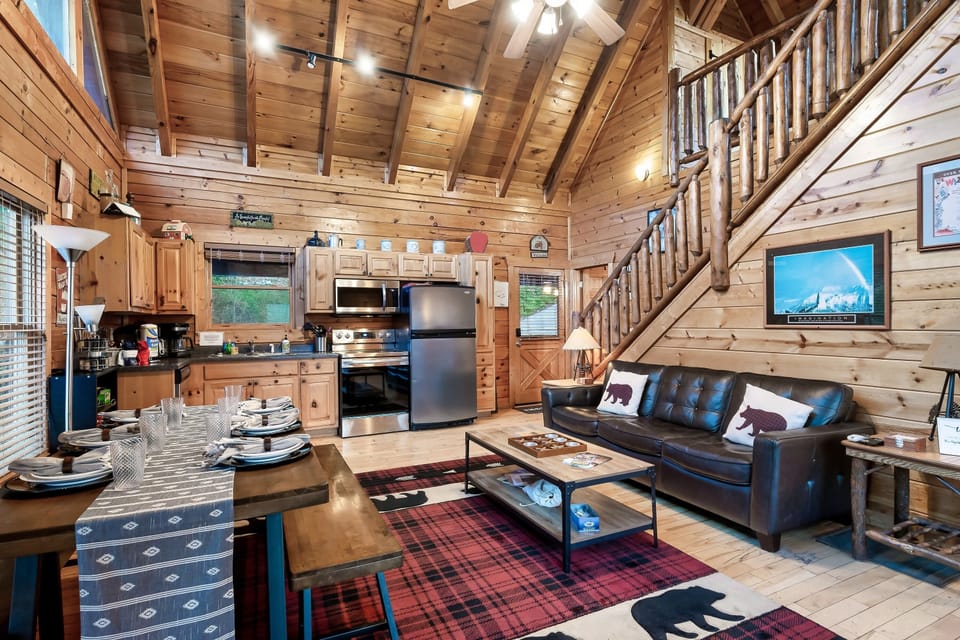 Open and inviting main level