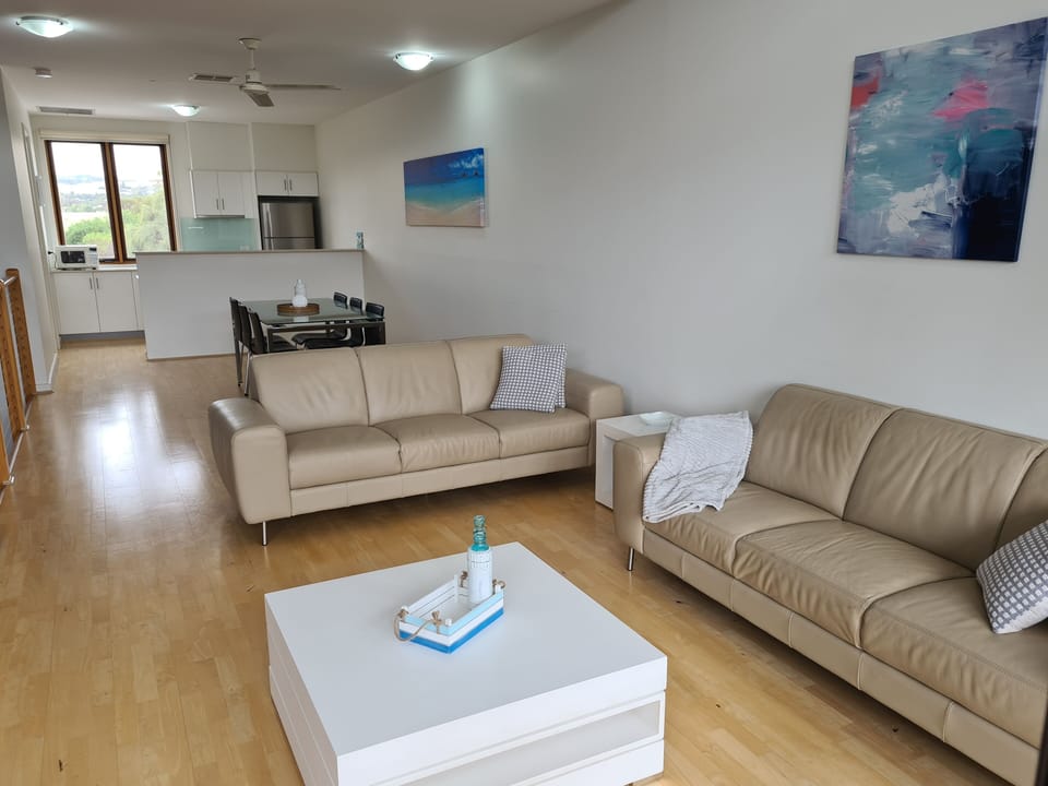 Villa 13 South Shores Resort Normanville - upper living areas