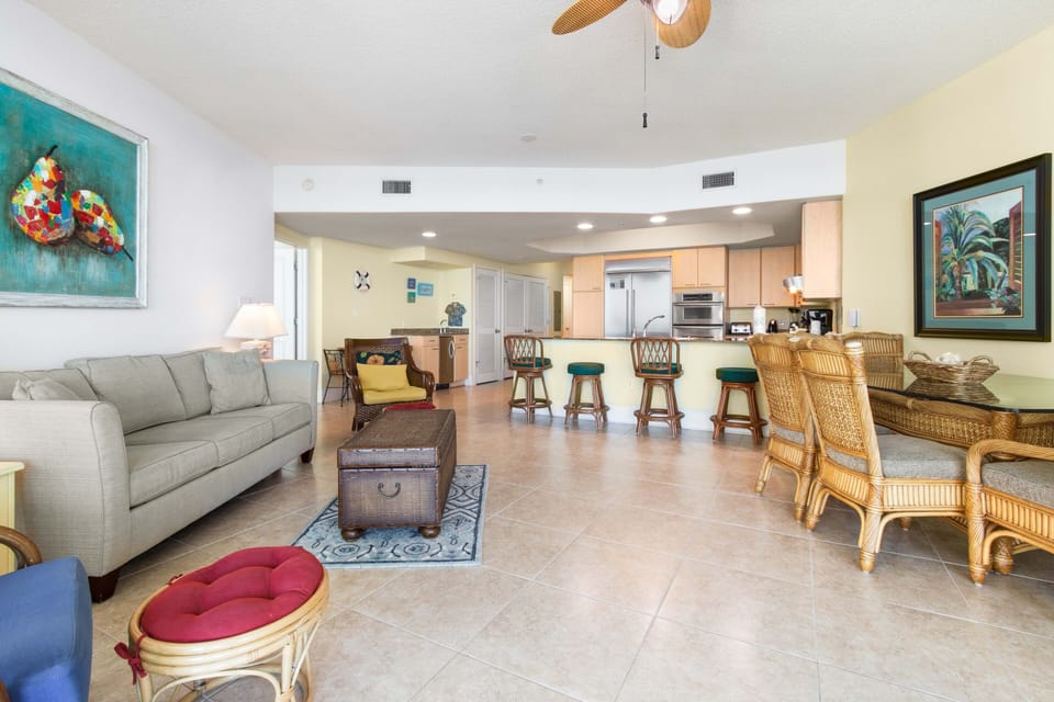 Caribe Resort B708 Living Room