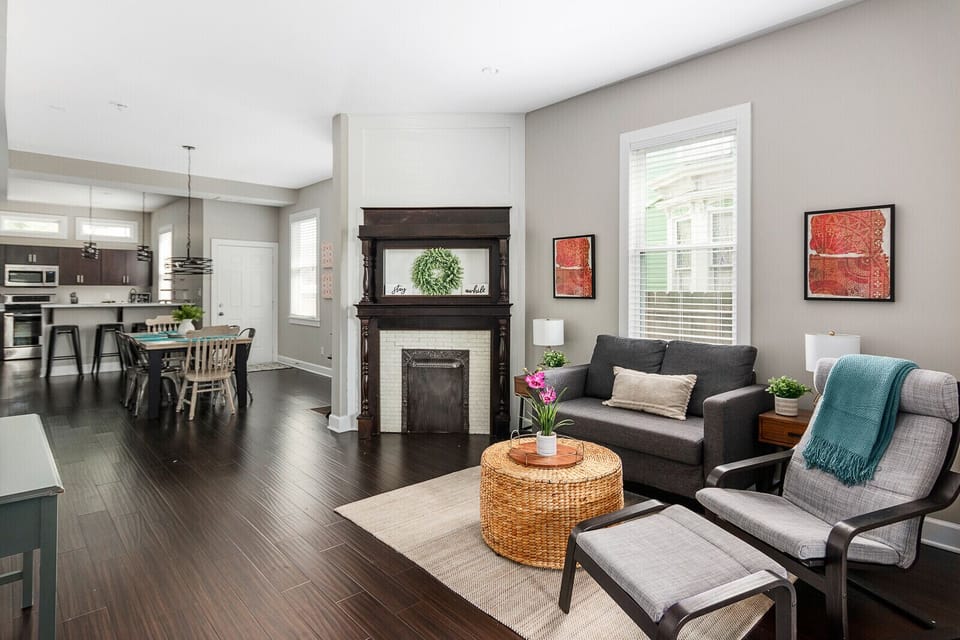 Second living space with desk and sofa bed. 