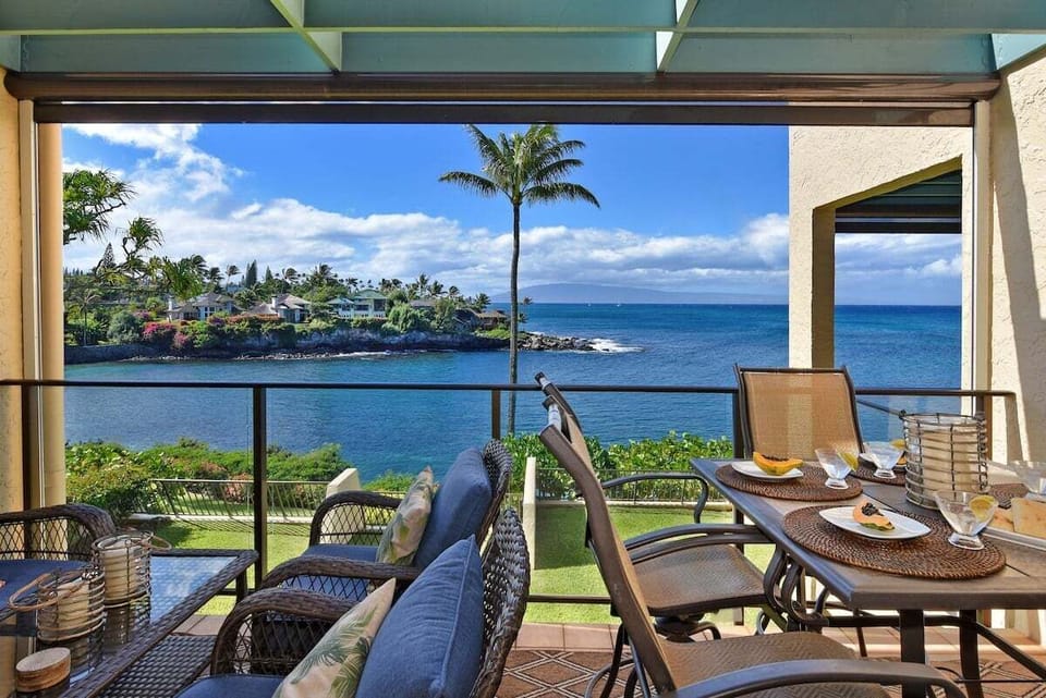 Napili Point C21 lanai ocean view 1