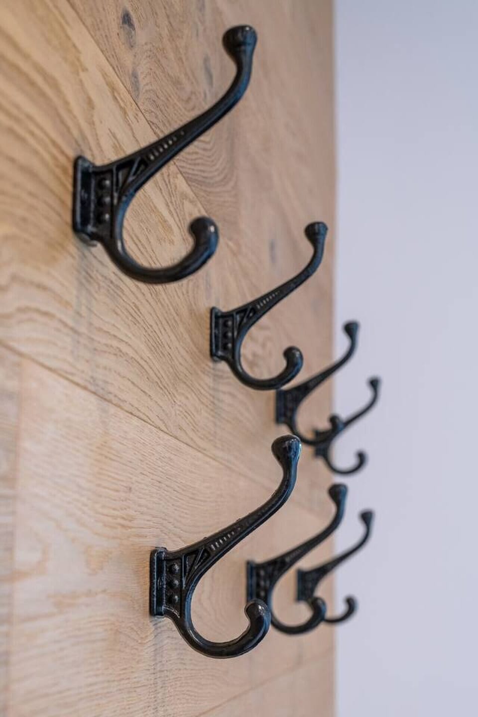 Les Eaux 215-6/Cozy & stylish condo
