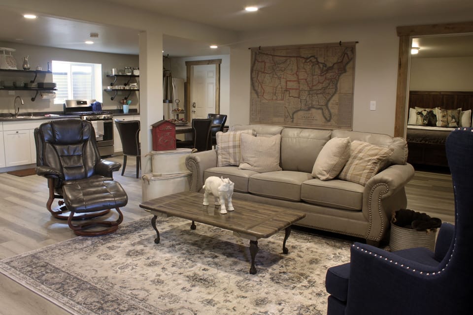 View from entrance (living room, kitchen, dining area and bonus room)