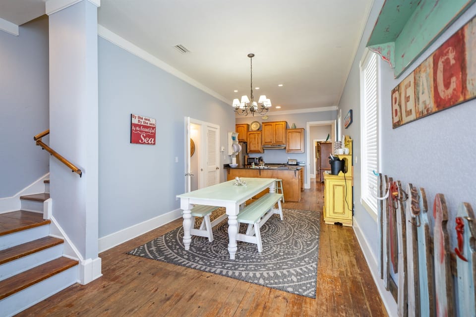 West Unit dining area