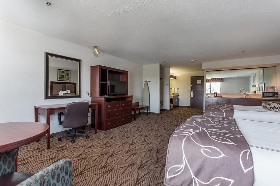 Home away from home, spend the unforgettable moments with your loved ones! 