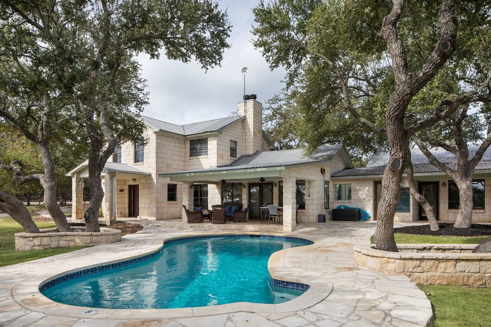Wimberley Valley Lodge Main House