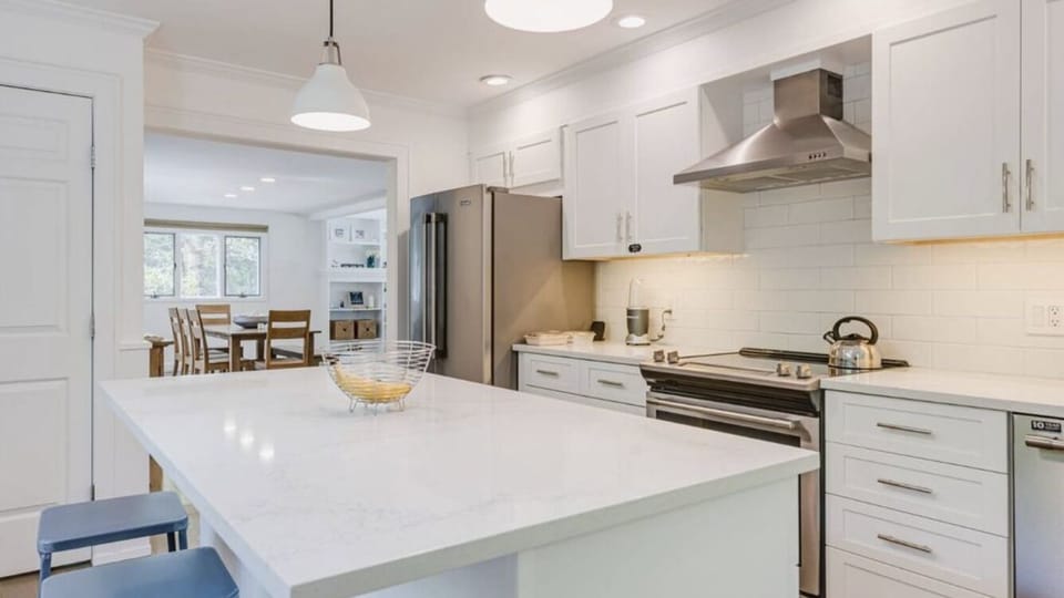 Newly Renovated Kitchen