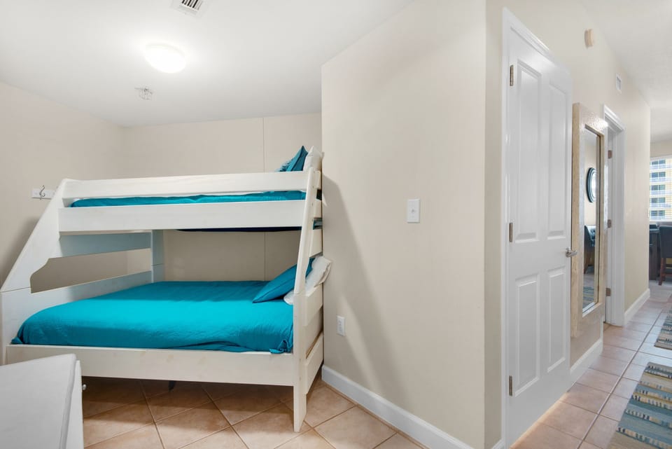 Bunk room