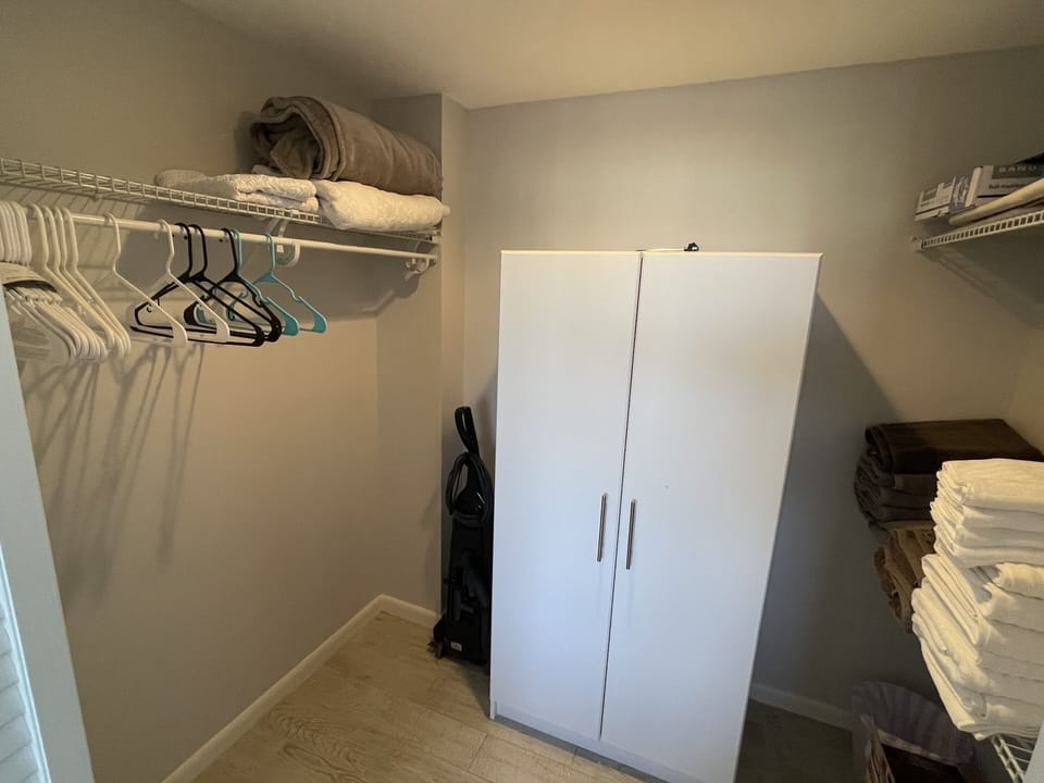 Master Bedroom Closet