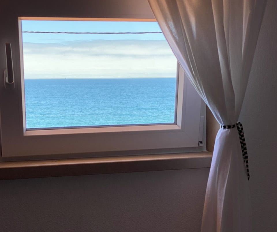 Quarto 1 (Vista Mar)
