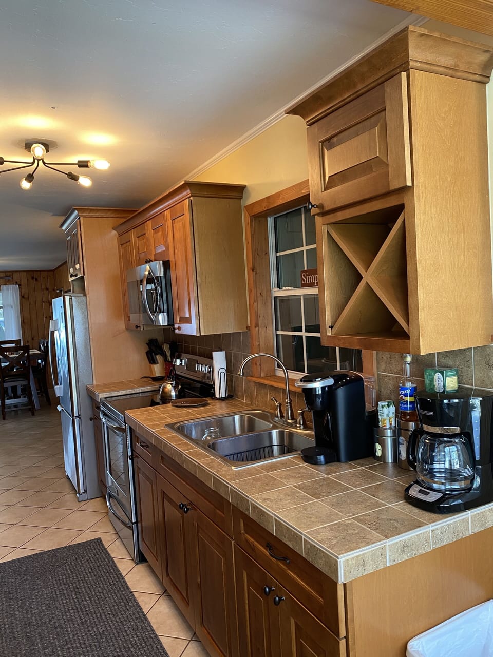 Kitchen with both drip and Keurig coffee maker