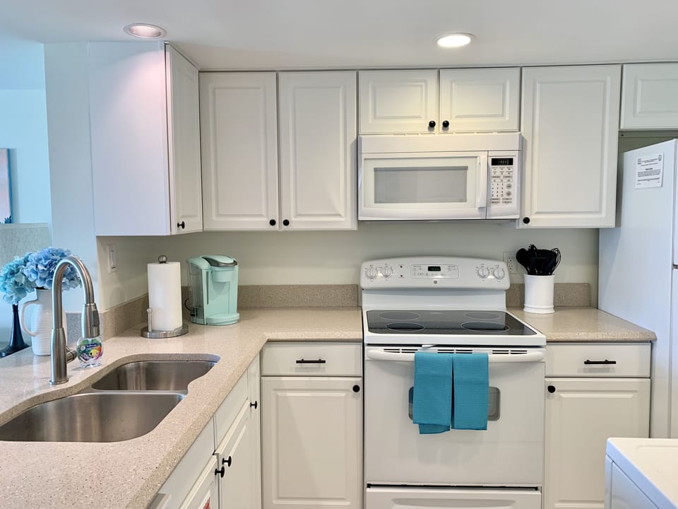 Fully equipped kitchen!