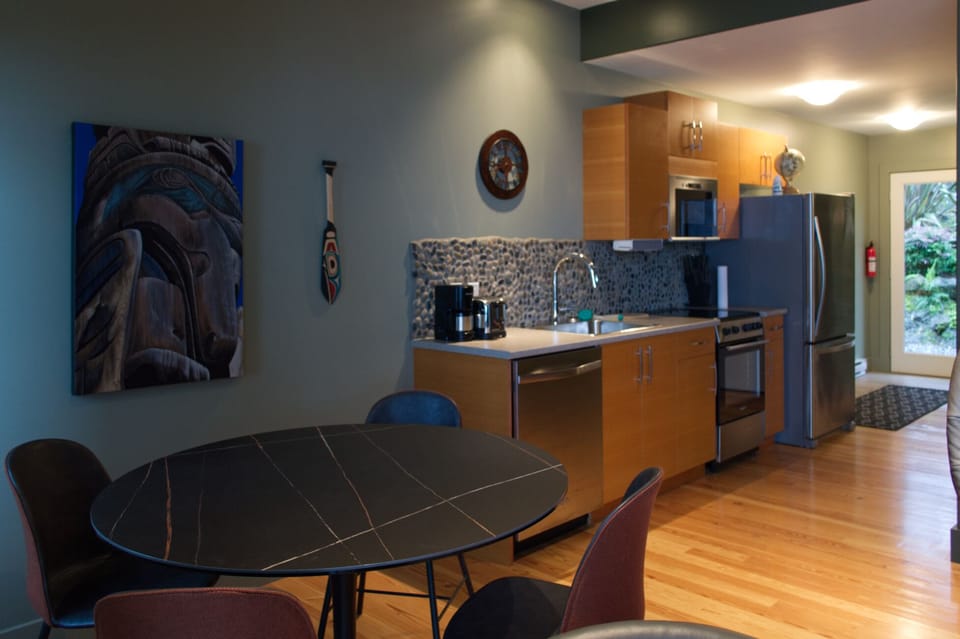 Kitchen and dining 
