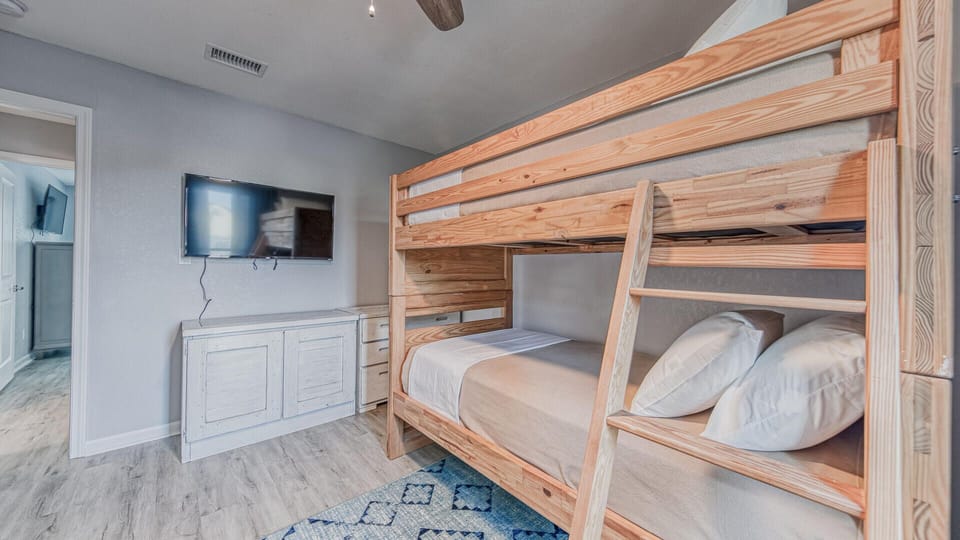 Twin Bunk Room