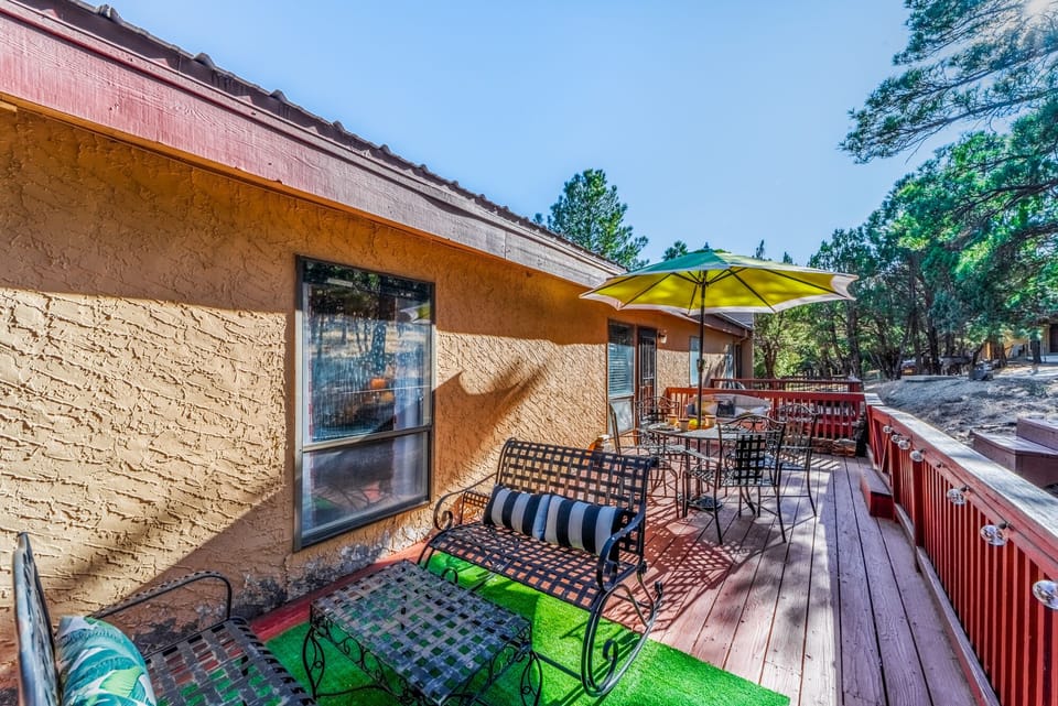 Back Patio Lounge + Dining