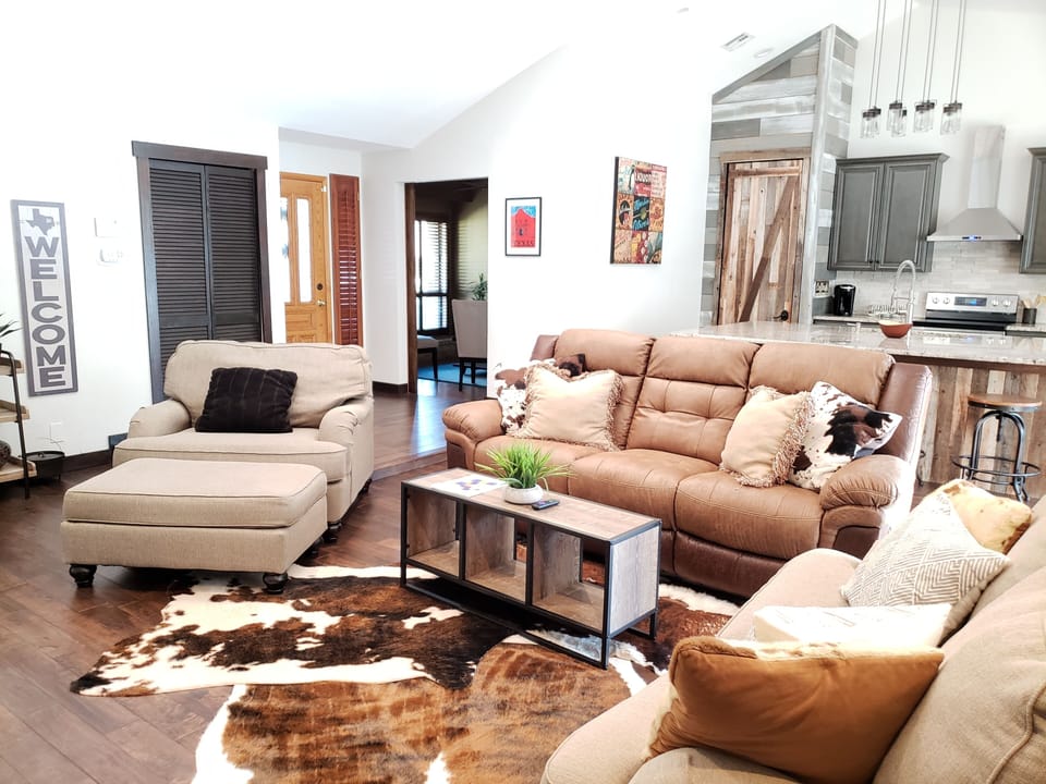 Open floorplan with plenty of room for all.