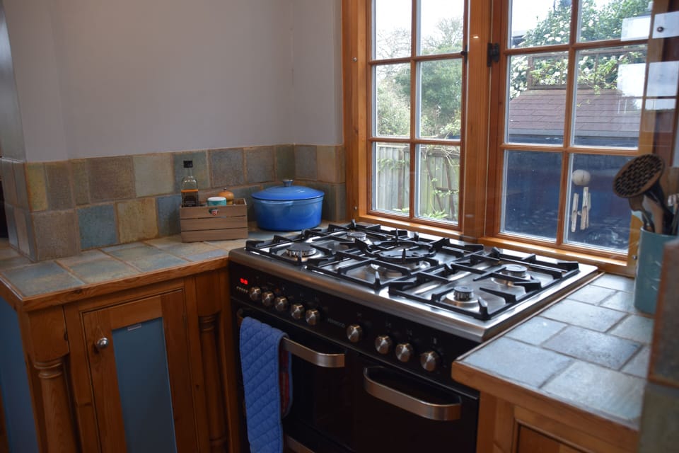 Range cooker