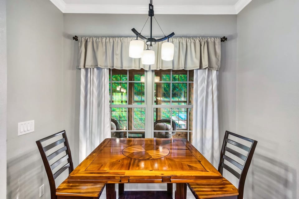 Breakfast Nook