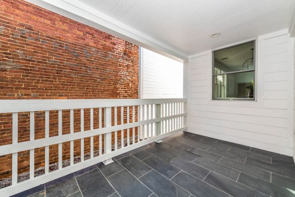 BALCONY - side patio, secluded, open the door for some air.