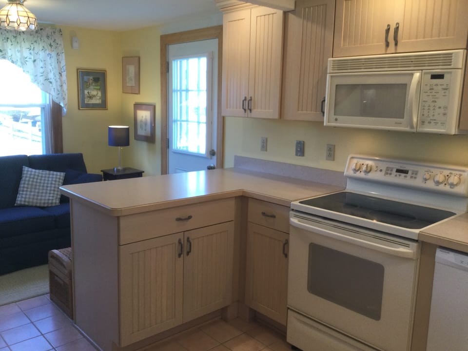 Kitchen microwave, toaster dishwasher