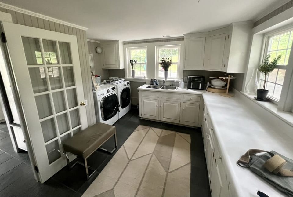 Mud Room / Laundry
