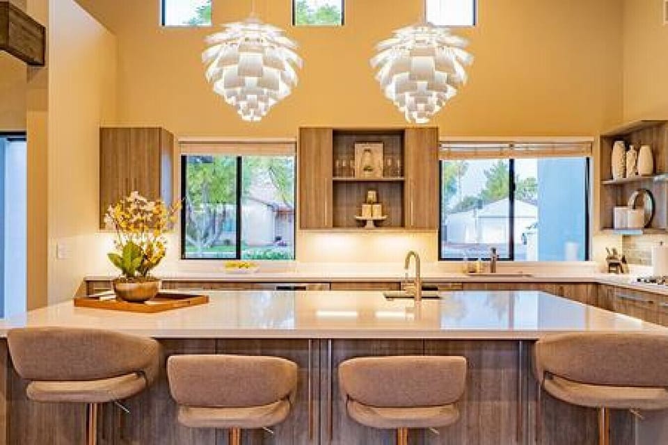 Kitchen Island, Contemporary Design