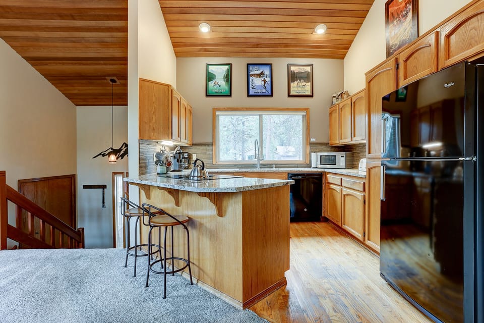 Kitchen - Main Level