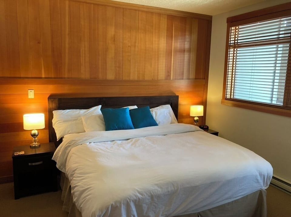 Master bed