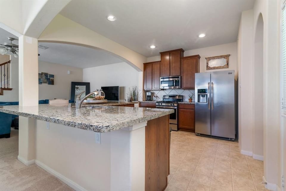 Fully Furnished Kitchen