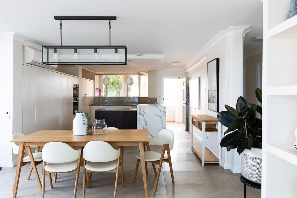 Open plan kitchen / dining / living