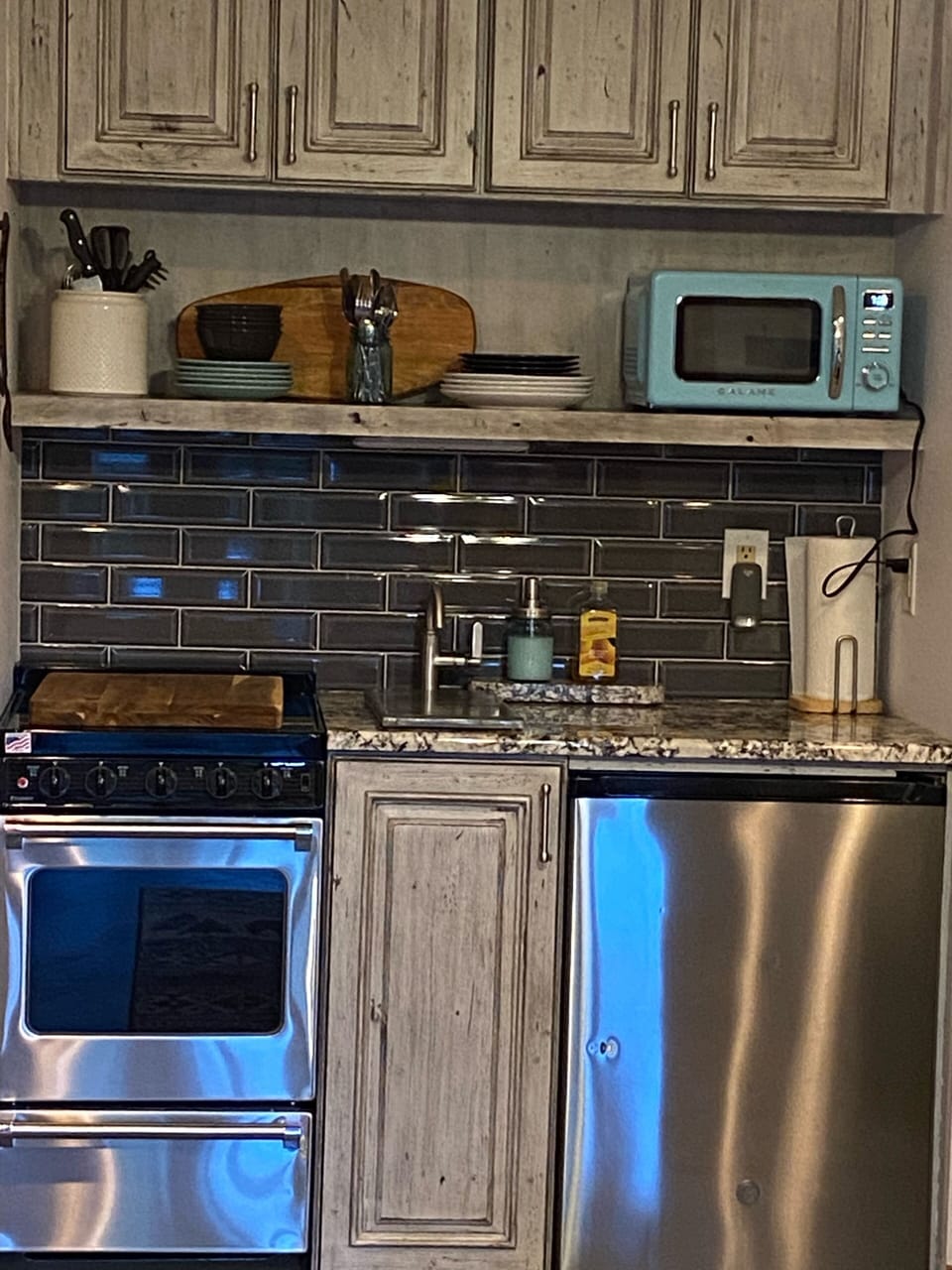 Kitchenette