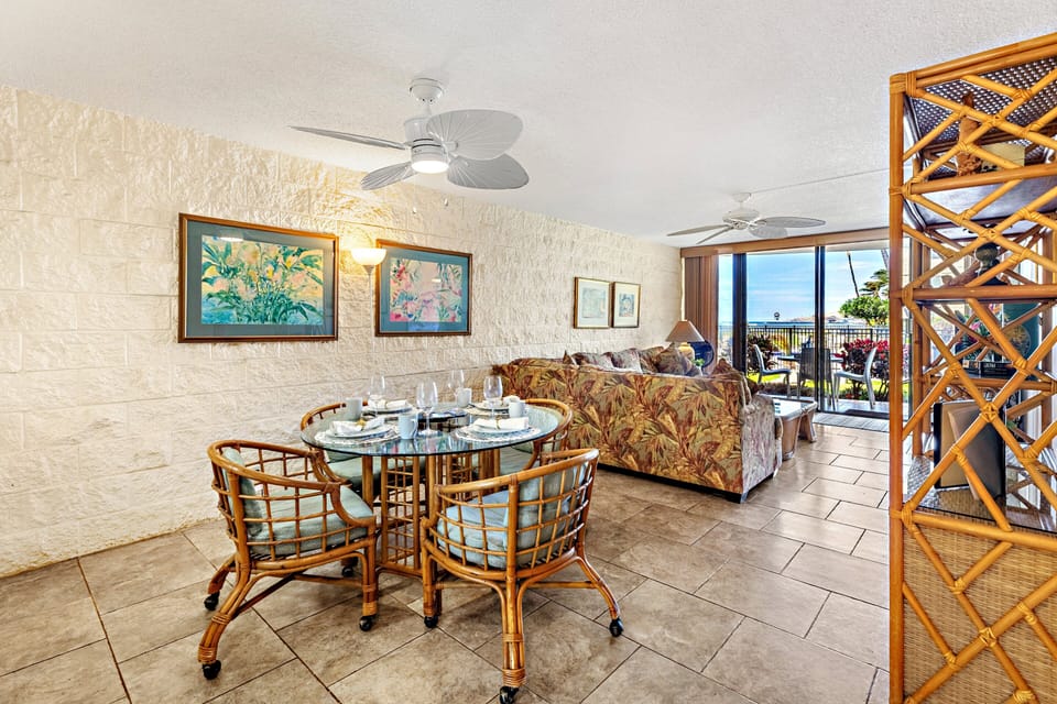 Hawaiian theme decor