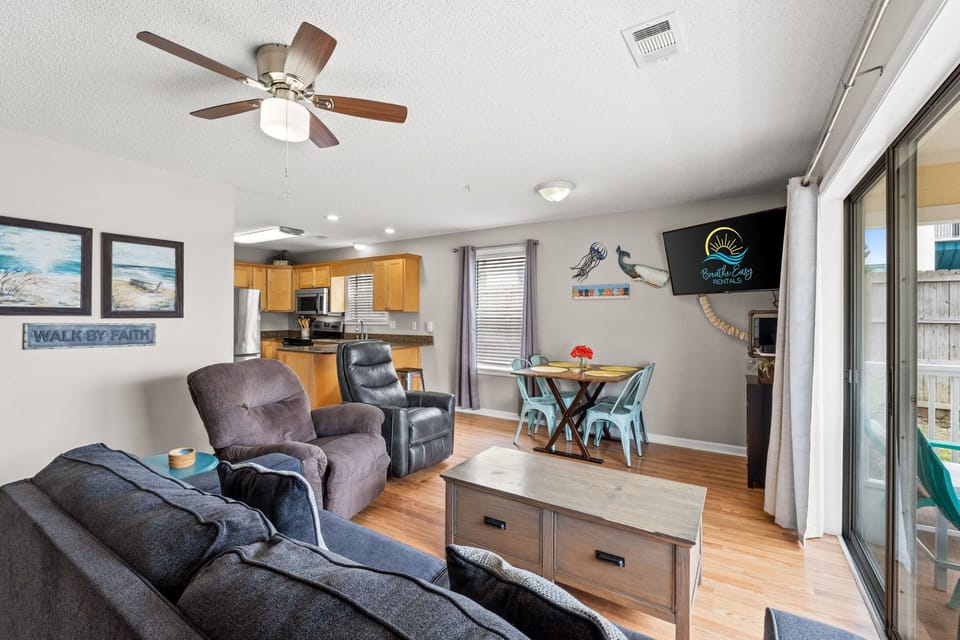 Lounge comfortably while watching TV - WiFi included or sit at the table for 4 for a family meal.