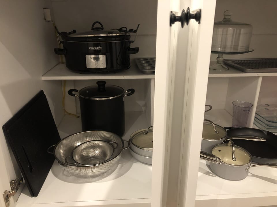 Stockpot, crockpot, cast iron skillet and bakeware